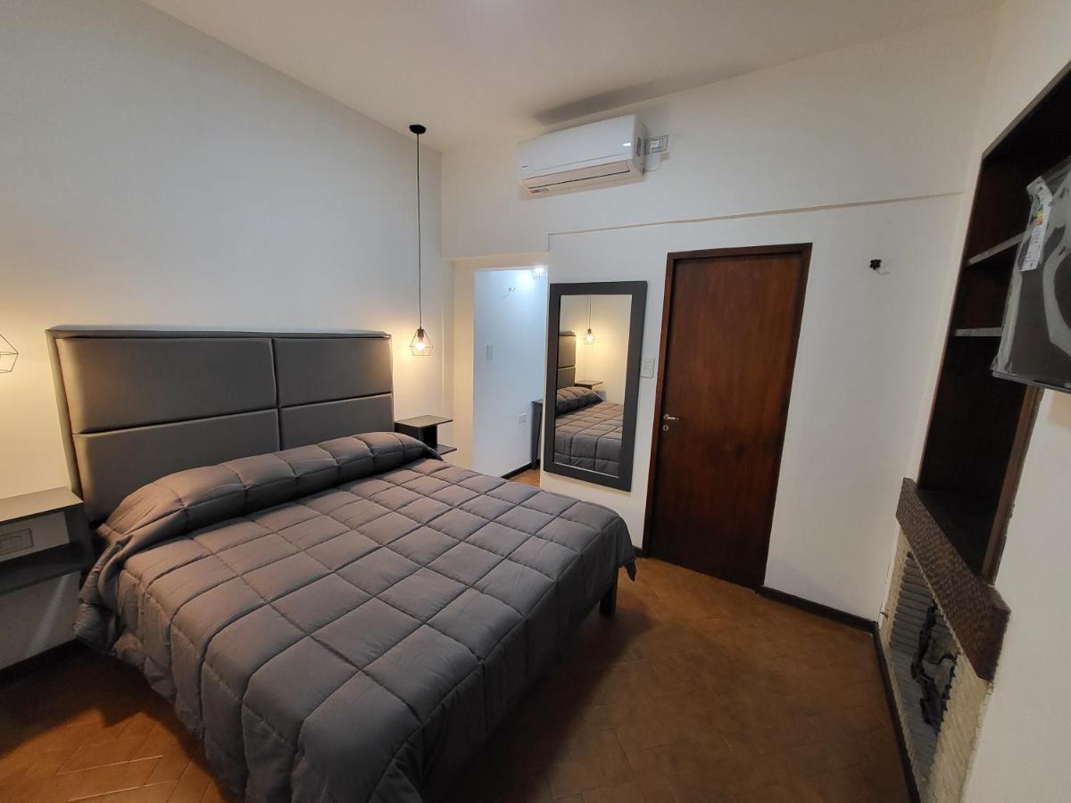 Quarto em Acomodações Particulares Centro En Avenida Belgrano Salta